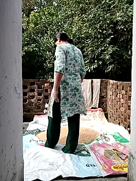 Hot-rubina online show from 10/05/25, 02:43