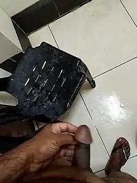 cenyon124 online show from 09/28/25, 05:07