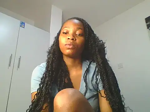  Becky002 online show from 06/12/26, 10:47