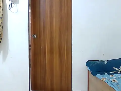 sparkling queen online show from 01/06/25, 03:31