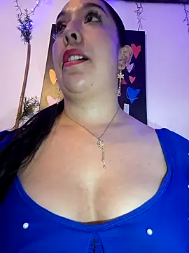 Bella keny online show from 12/05/24, 09:28