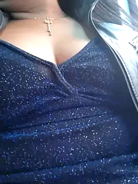 Bella keny online show from 12/23/24, 05:22