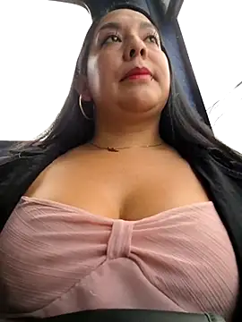 Bella keny online show from 06/15/26, 07:05