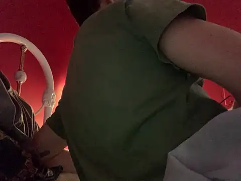 sumgaystuff online show from 12/24/24, 06:17