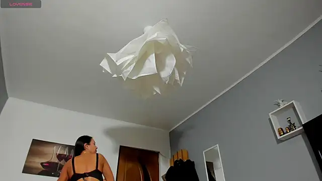 SexxyMeriem online show from 12/03/24, 12:38