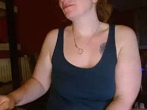 cruellaculdenfer67 online show from 12/26/24, 10:41