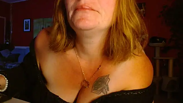 cruellaculdenfer67 online show from 06/03/26, 08:58