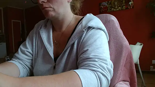 cruellaculdenfer67 online show from 07/20/26, 08:06