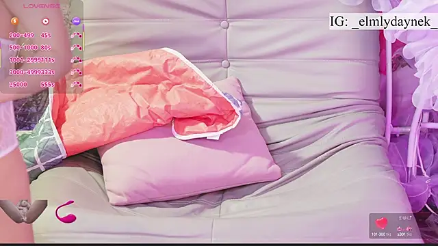 Anytoly online show from 10/13/25, 09:20