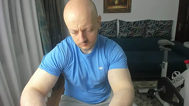 Snapshot of xxxWildxThoughtsxxx chatting on 02/08/25, 10:51 xxxWildxThoughtsxxx online show from 02/08/25, 10:51