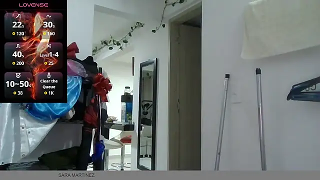 saramartinez1000 online show from 10/13/25, 01:16