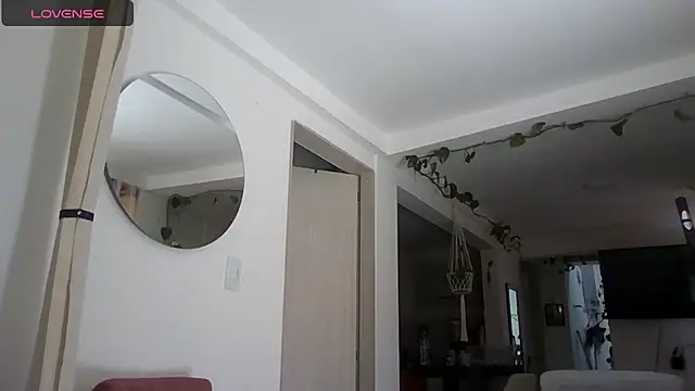 saramartinez1000 online show from 07/28/26, 04:39