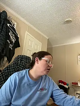Snapshot of velvetta_ chatting on 01/11/25, 05:29 velvetta online show from 01/11/25, 05:29