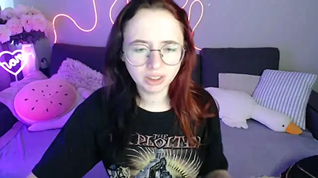 Mini Diva online show from 07/10/26, 08:07