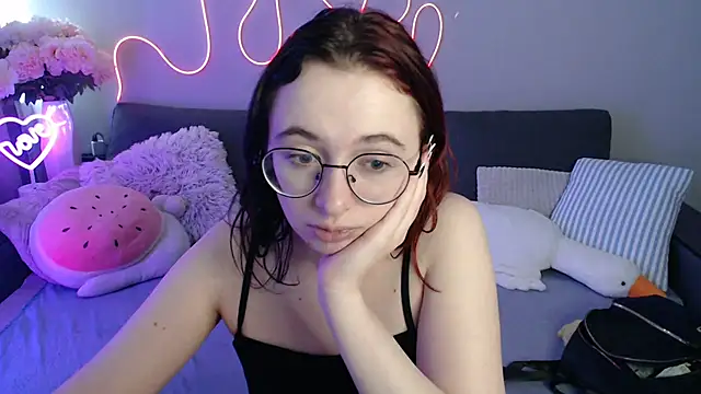 Mini Diva online show from 07/14/26, 08:08