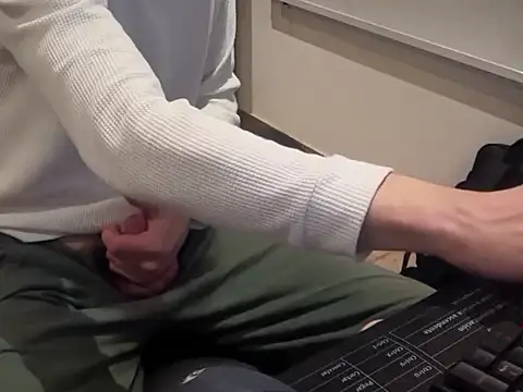 nicolaaaaas online show from 09/19/25, 09:11