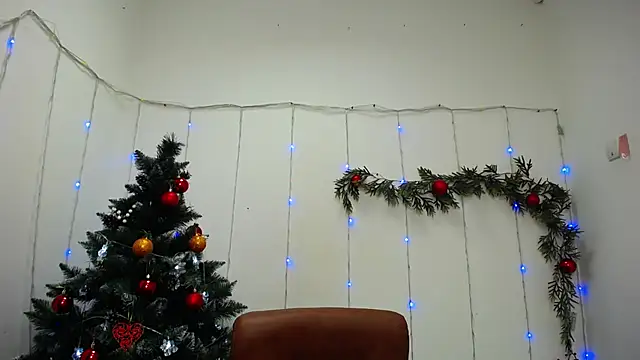 NicolPots online show from 01/04/25, 02:25