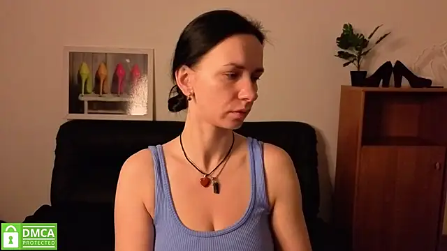 Snapshot of annakillianox chatting on 05/13/26, 05:27 annakillianox online show from 05/13/26, 05:27