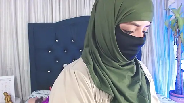 Uzra hayed online show from 12/16/24, 08:05