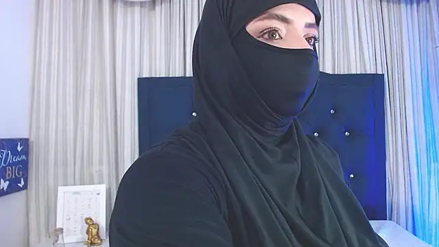 Uzra hayed online show from 12/27/24, 11:10