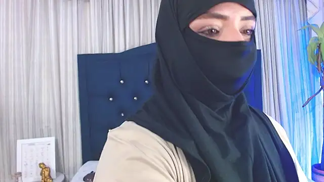 Uzra hayed online show from 12/28/24, 08:04