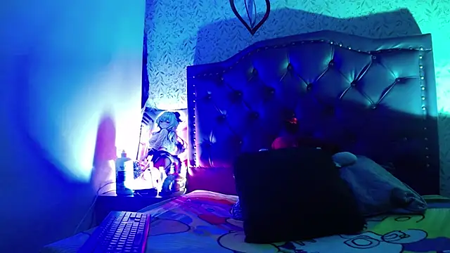 luly pink online show from 02/13/26, 03:35