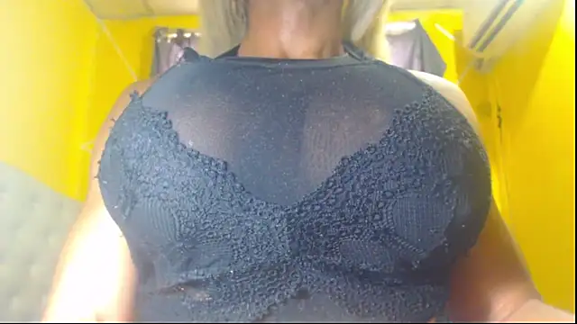 DanielaMuscleTS online show from 12/05/24, 07:49