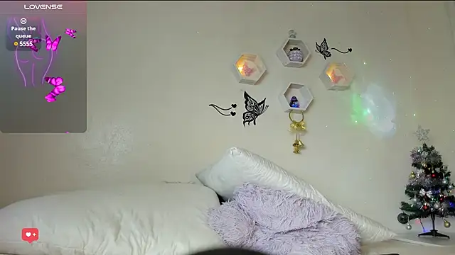 christal cutee online show from 12/15/24, 05:34