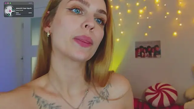 Snapshot of Kamila_icee chatting on 01/20/25, 10:26 Kamila icee online show from 01/20/25, 10:26