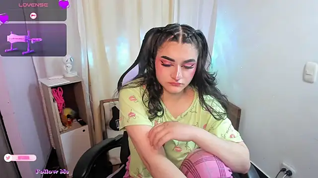 Snapshot of setzuna_ chatting on 10/04/25, 11:47 setzuna online show from 10/04/25, 11:47