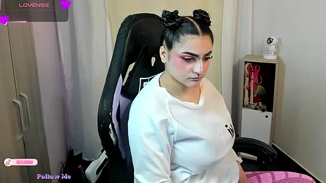 Snapshot of setzuna_ chatting on 10/30/25, 03:19 setzuna online show from 10/30/25, 03:19