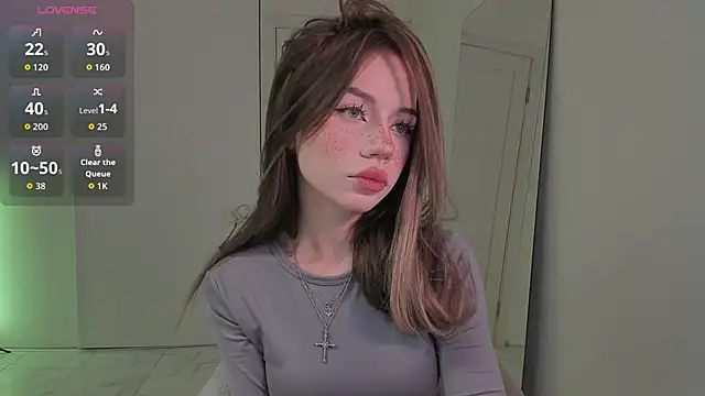 Snapshot of KellyBarton chatting on 10/04/25, 10:08 KellyBarton online show from 10/04/25, 10:08