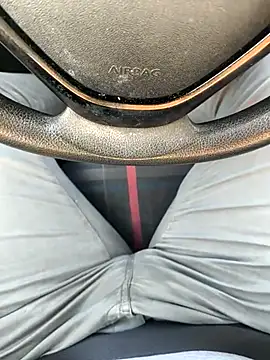 Snapshot of onbifeet chatting on 12/02/25, 02:12 onbifeet online show from 12/02/25, 02:12