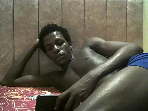 Bigras0011 online show from 06/12/26, 05:39