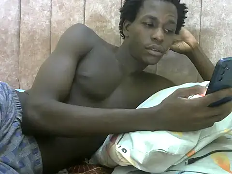 Bigras0011 online show from 07/28/26, 02:13