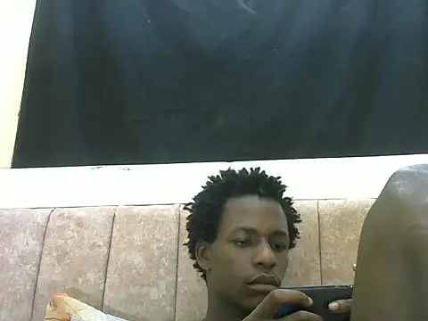 Bigras0011 online show from 07/28/26, 03:21