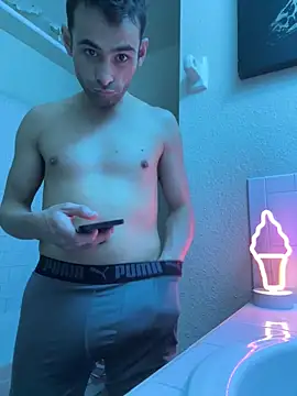 Jay2xx1x online show from 12/05/24, 01:58