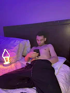 Jay2xx1x online show from 12/11/24, 06:20