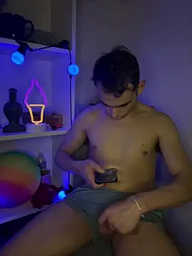 Jay2xx1x online show from 12/16/24, 05:22
