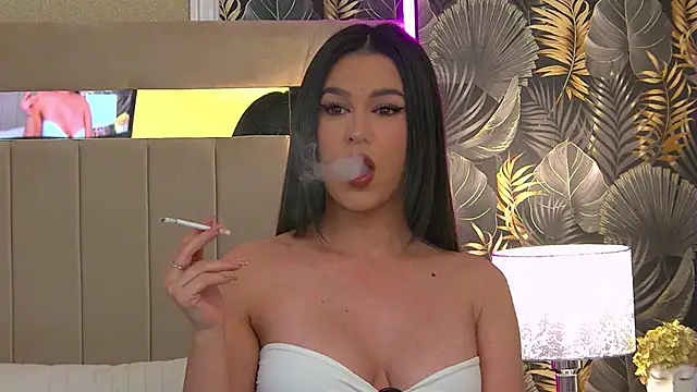 Snapshot of reyabaines chatting on 10/26/25, 04:24 reyabaines online show from 10/26/25, 04:24