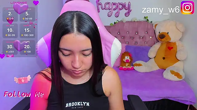 Snapshot of karla_cute01 chatting on 02/25/26, 04:00 karla cute01 online show from 02/25/26, 04:00