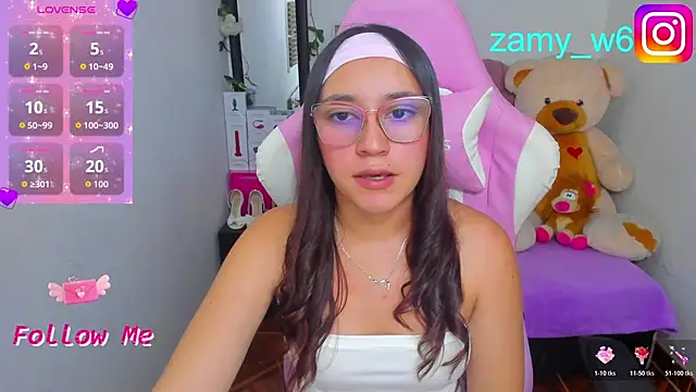 Snapshot of karla_cute01 chatting on 06/03/26, 04:59 karla cute01 online show from 06/03/26, 04:59