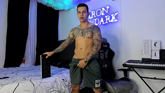 Aron Dark online show from 01/03/25, 09:15