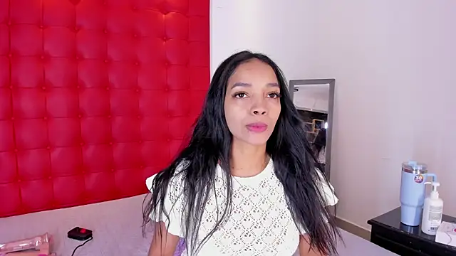 Snapshot of Daliana_Beck chatting on 10/29/25, 08:21 Daliana Beck online show from 10/29/25, 08:21