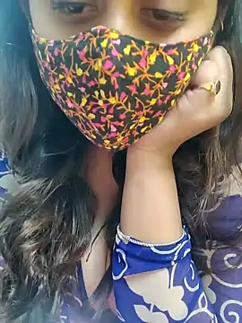 Snapshot of Natasha-143 chatting on 01/05/25, 08:10 Natasha-143 online show from 01/05/25, 08:10