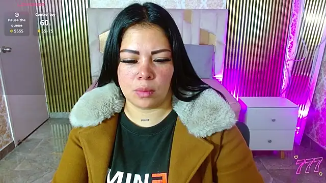 martinna tay online show from 07/05/26, 03:13