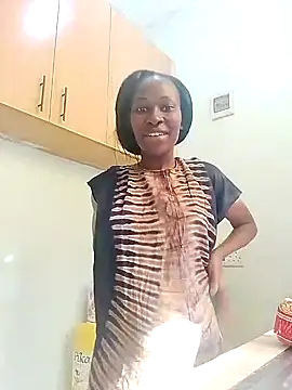 LOVELY-2BERRY online show from 10/02/25, 05:14