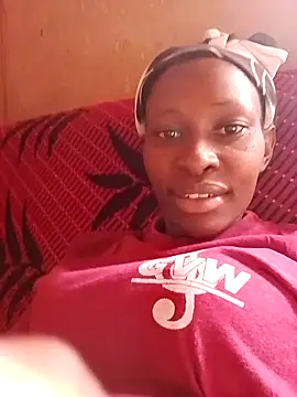 LOVELY-2BERRY online show from 10/07/25, 06:21