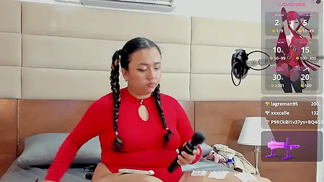 cassie ibarra online show from 09/11/25, 11:54