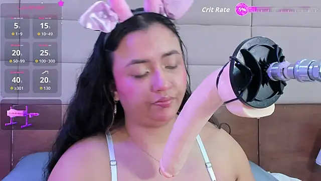 Snapshot of cassie_ibarra chatting on 09/24/25, 05:27 cassie ibarra online show from 09/24/25, 05:27